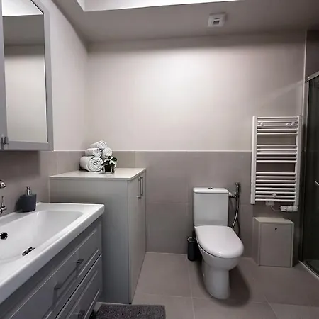 Апартаменты T2 Balcon 3 Mn A Pied Metro8 Et T3